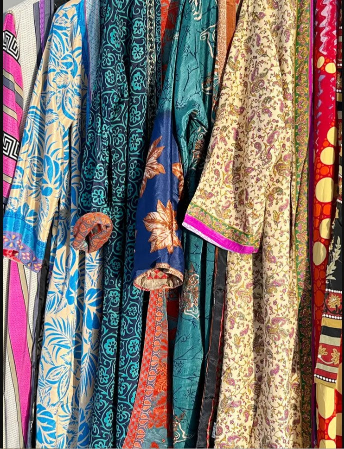 Kimoni Silk Kimonos